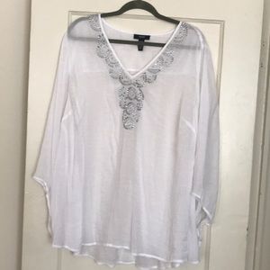 Gorgeous Alfani Tunic with Silver Threaded Detail